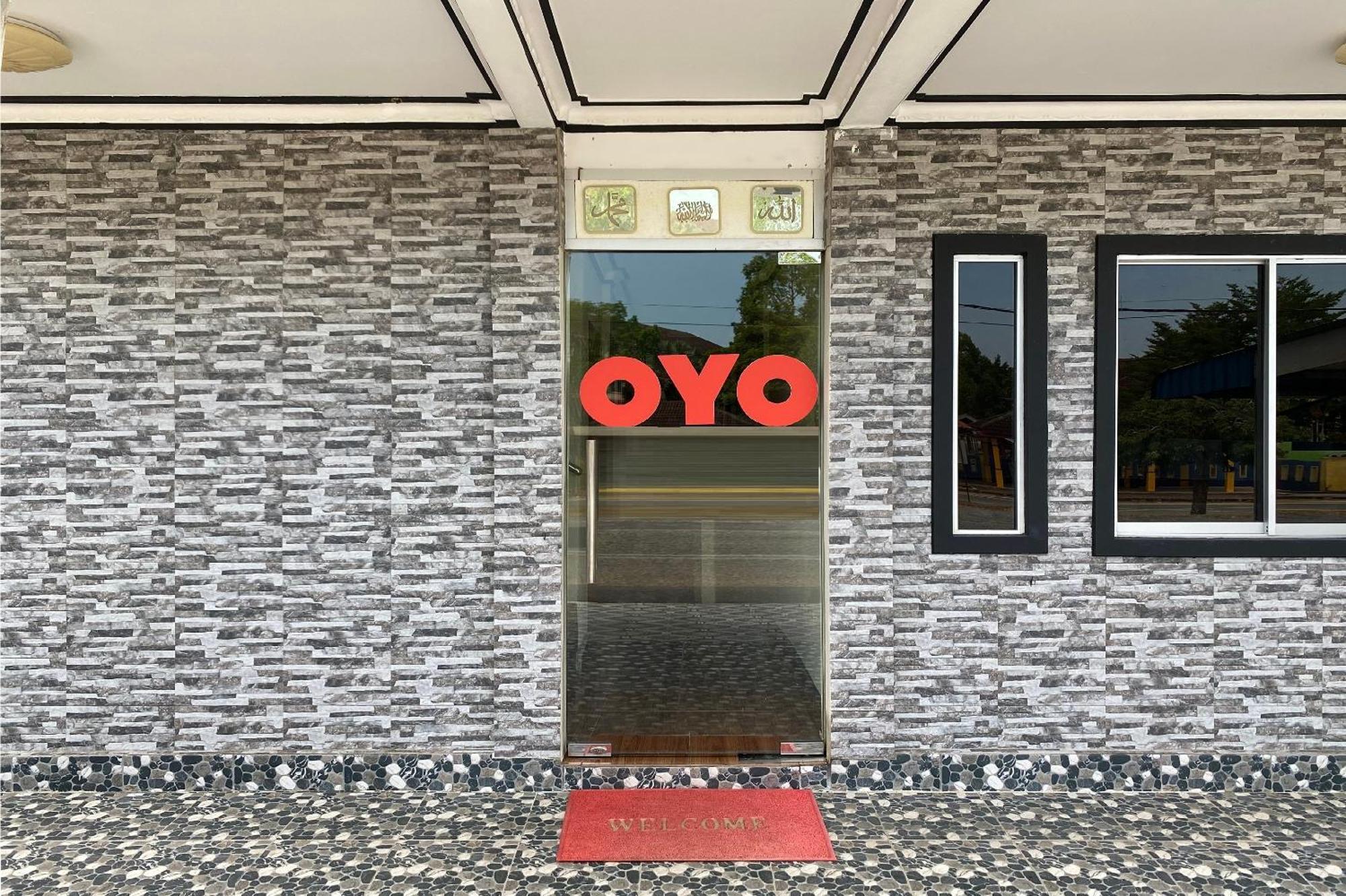 Oyo 90205 Bayu Sintok Motel Changlun Exterior foto