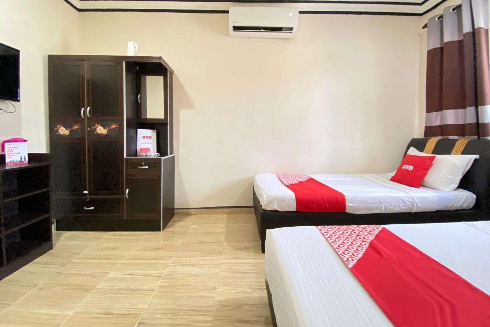 Oyo 90205 Bayu Sintok Motel Changlun Exterior foto